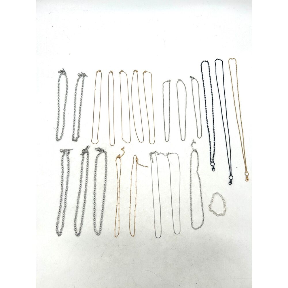 Lot Of 22 Necklaces For Jewelry Making Gold Silver Black Chain Necklace Crafts